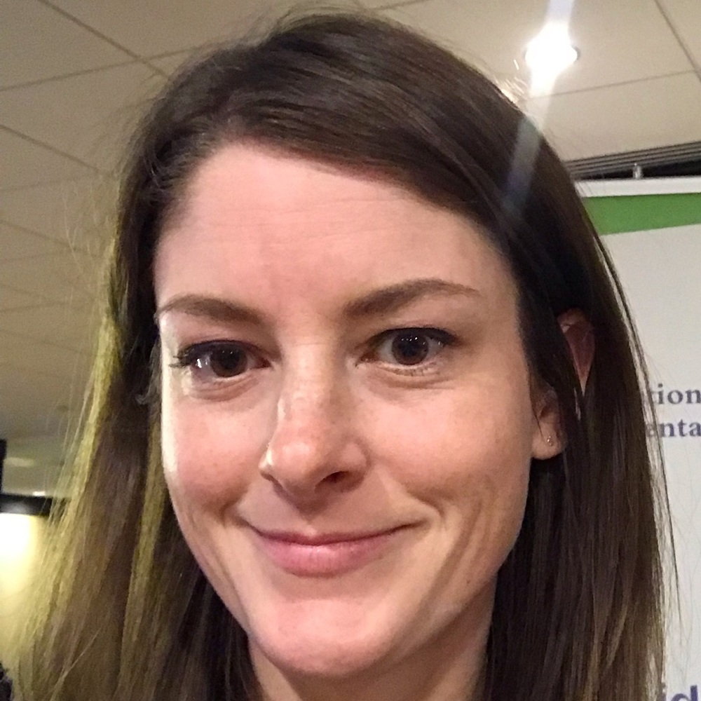 Meet your Posher, Caitlin